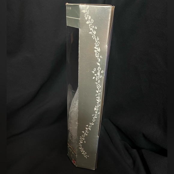 1996 Wedding Day Barbie NWT/Never opened - Picture 5 of 11